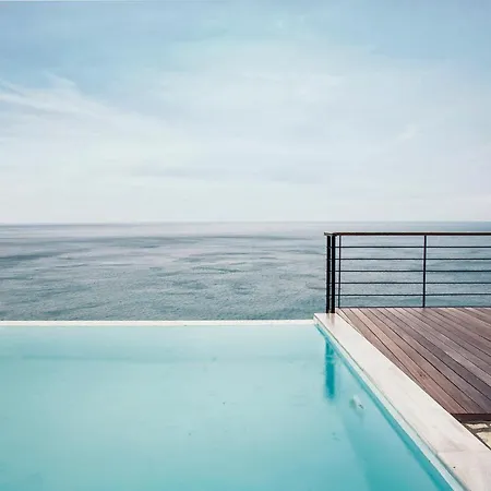 Modern Style Villa Áyios Nikítas